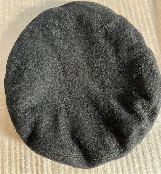 Czarny beret wosjowy MON