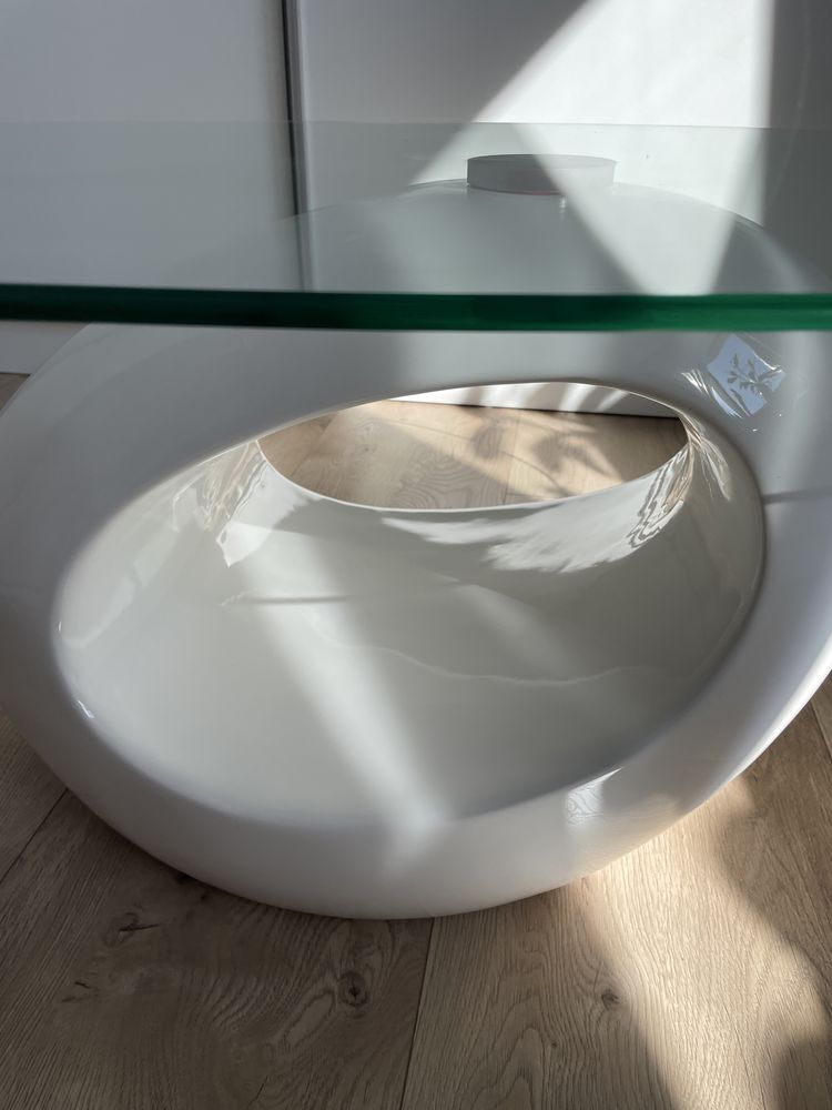 Piękny stolik kawowy salon Cube