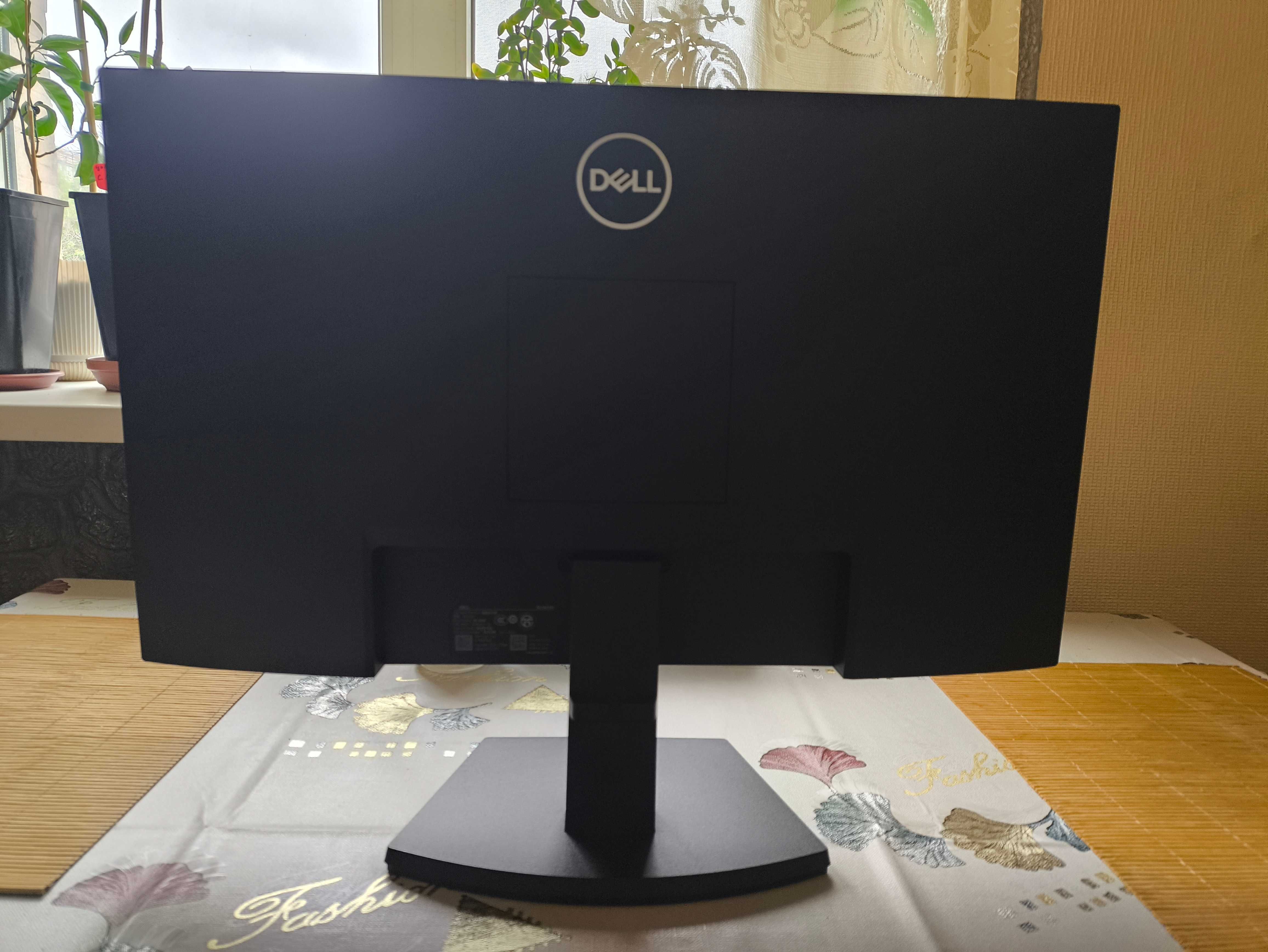 Монитор DELL SE2422H 75 Гц состояние нового