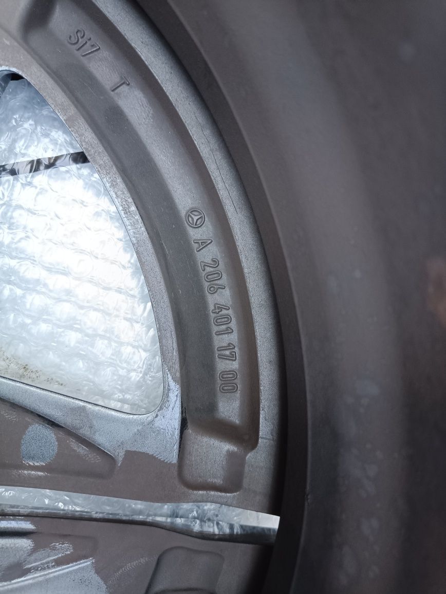 Mercedes Benz a206 AMG felga pojedyncza 18 cali 1700 ładna wysyłka
