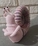 Мягкая игрушка ручной работы, связанная крючком. Улитка.