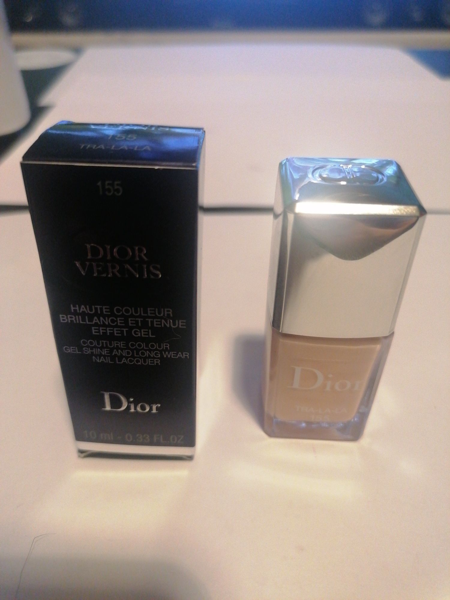 Dior Vernis. Lakier do paznokci. Kolor 155 tra-la-la.