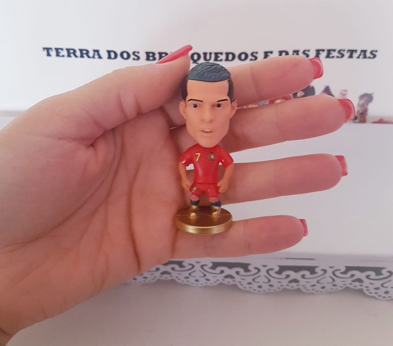 Figura Cristiano Ronaldo (Portes Grátis)
