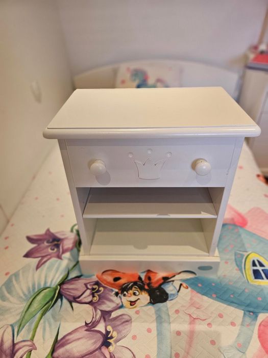 Mesa de Cabeceira Jacadi Usada