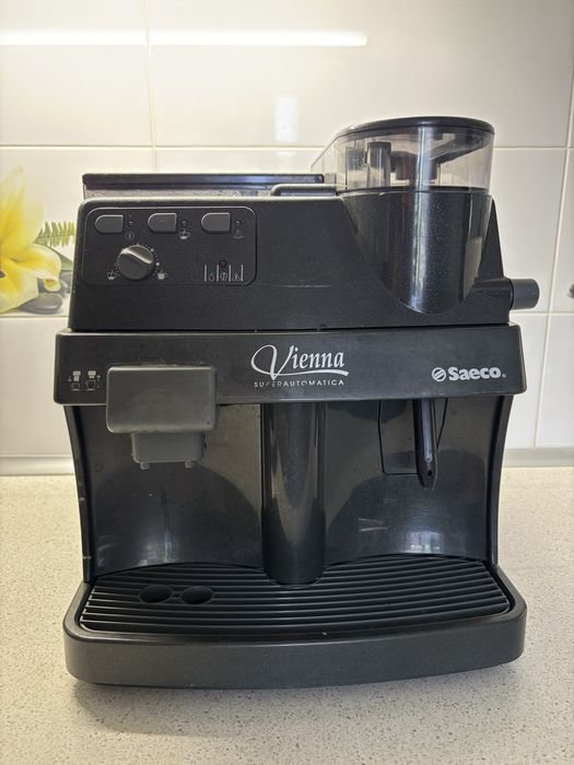 Кавомашина Saeco