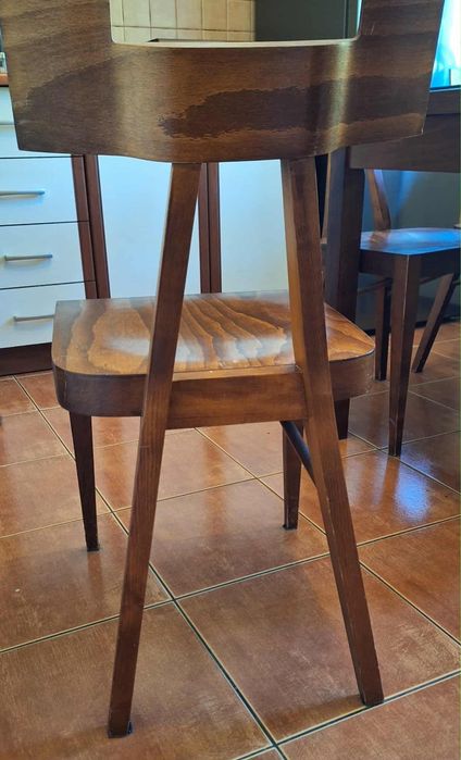 Stół 70x100 (+30) 4x krzesła (fameg radomsko)