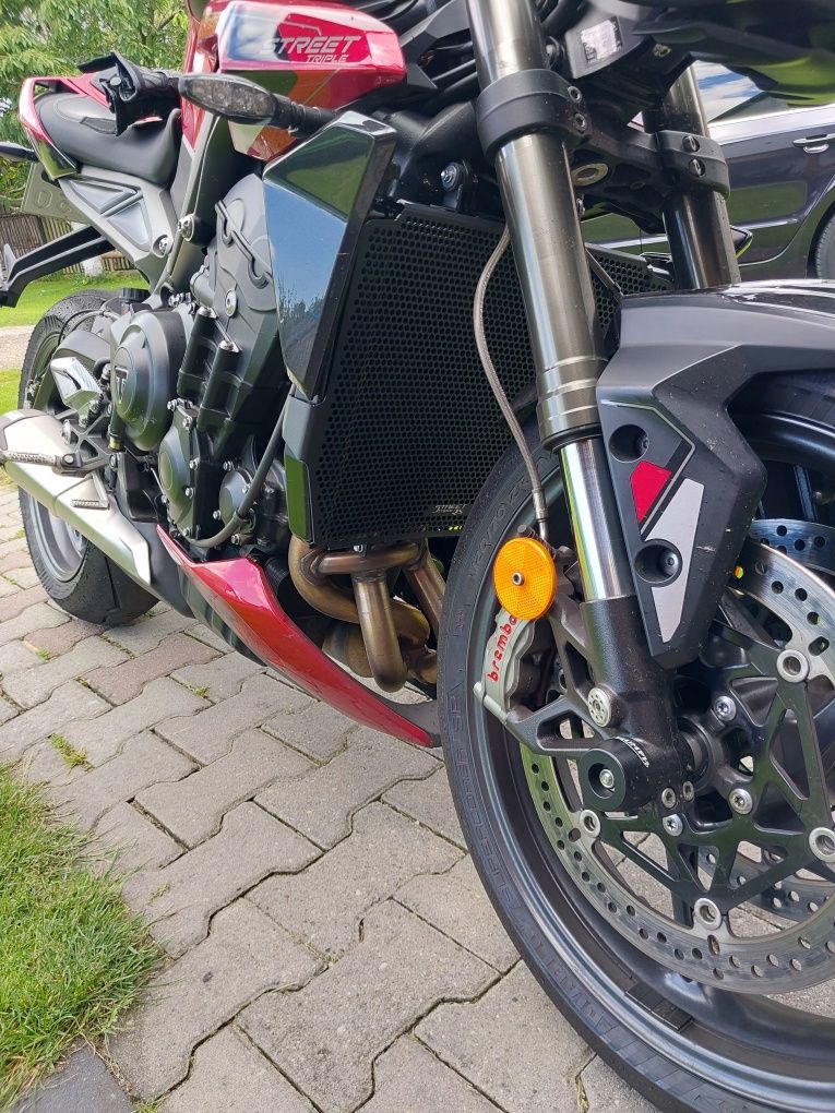 Triumph street triple 765rs 2023r   salon PL nowe opony super corsa v4