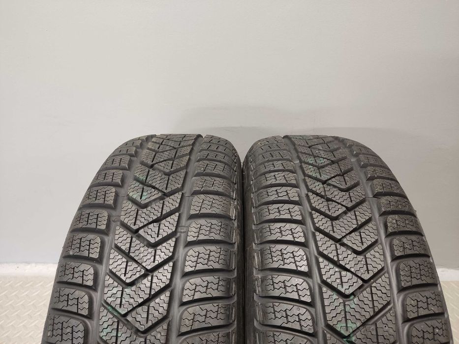 2x215/65R16 Pirelli Sottozero 3, 98H, 2021 rok, NOWE