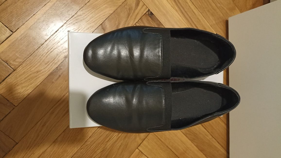 Buty czarne baleriny