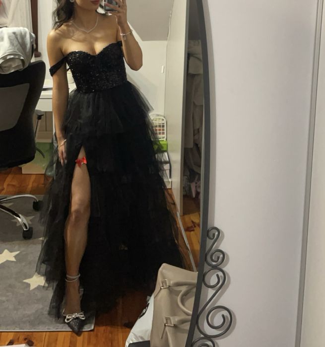 Sukienka na studniówke