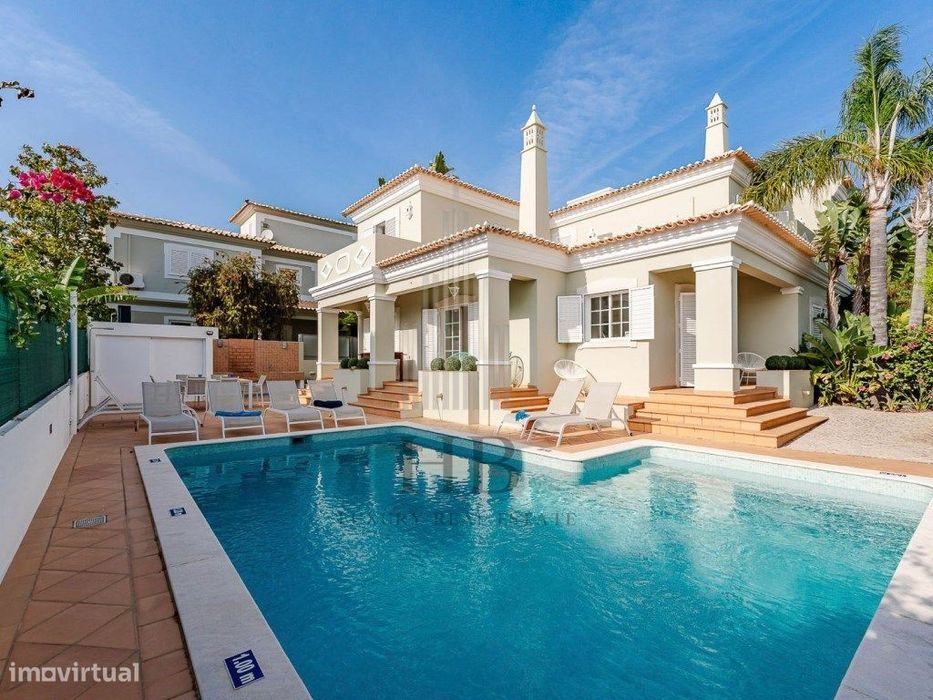 Moradia T4 com Piscina |Sesmarias|Albufeira