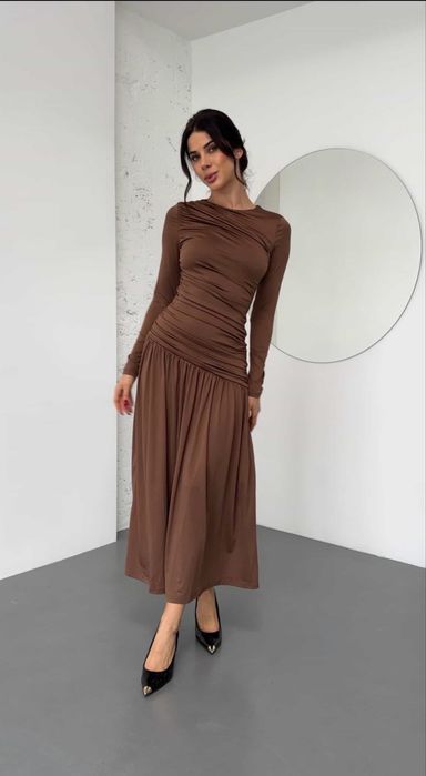 Сукня святкова нова 36/42/ s максі довга