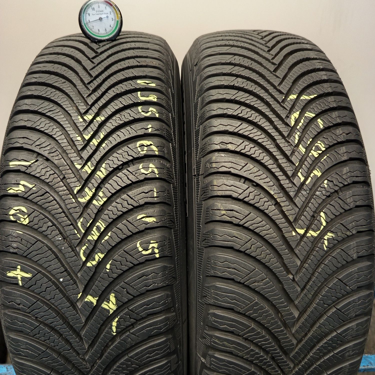 195/65r15 Michelin Alpin 5