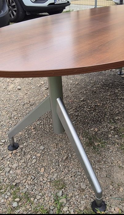 Stół dębowy biurowy konferencyjny