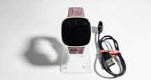 Smartwatch fitbit versa 3 K&B Handel