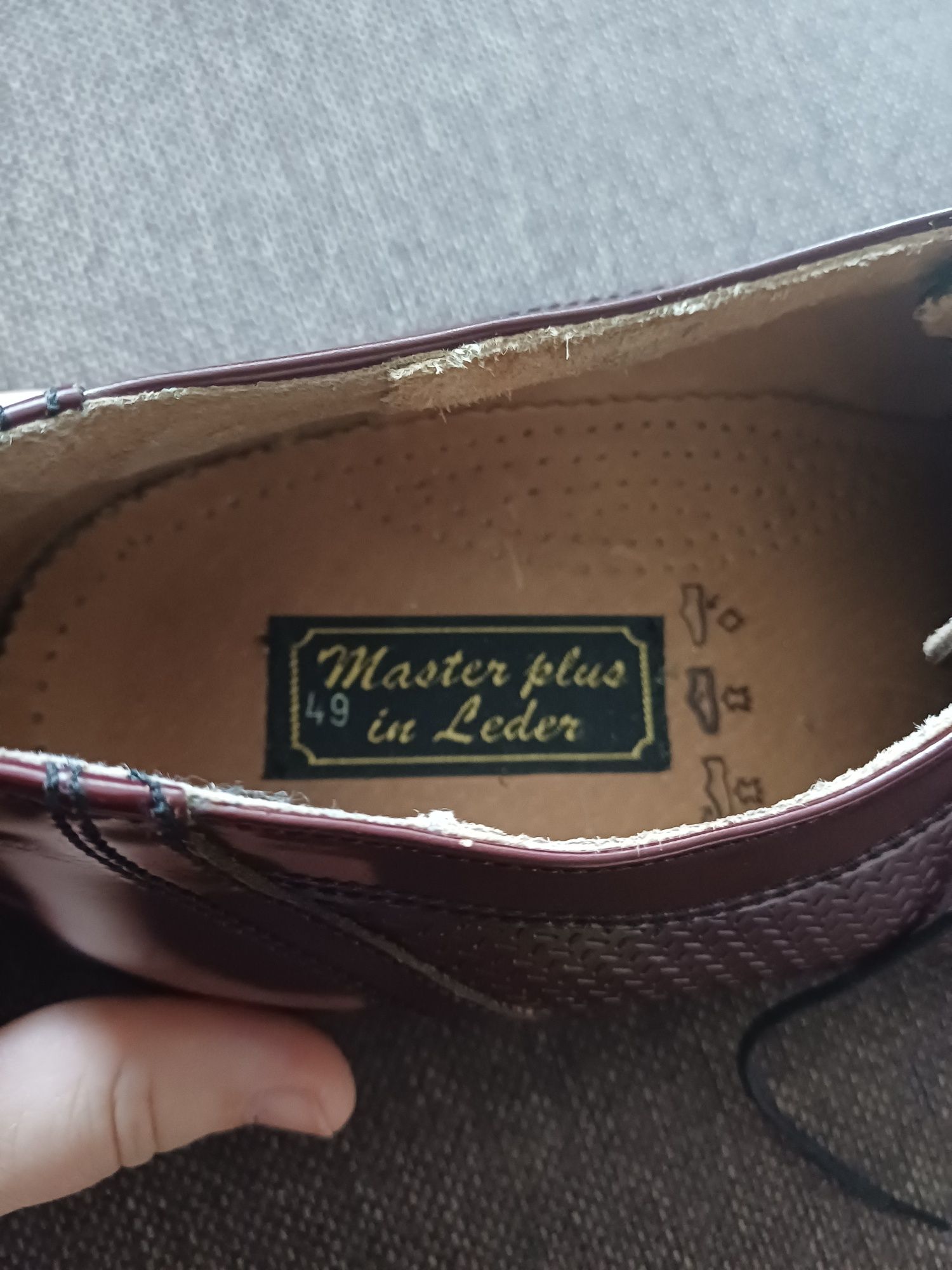 Eleganckie buty męskie 49