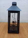 Lampion z obrotowym wzorem