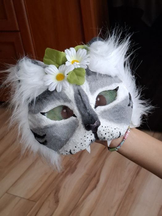 Maska kota ręcznie robiona