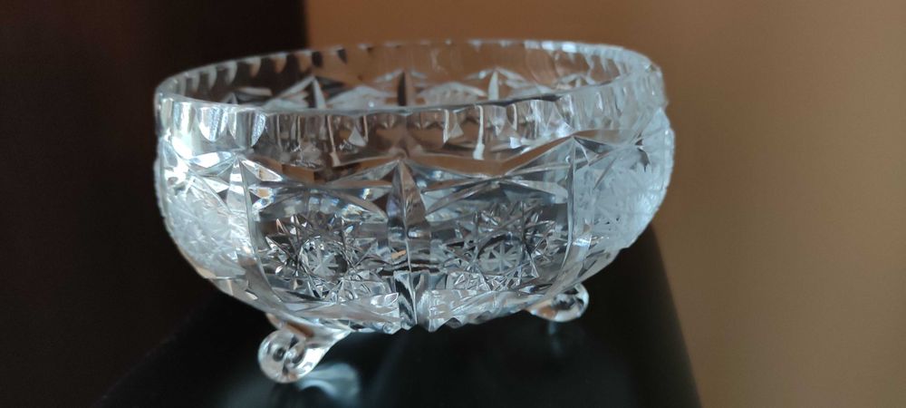Kryształowa salaterka, owocarka, miska na trzech nóżkach, PRL, vintage