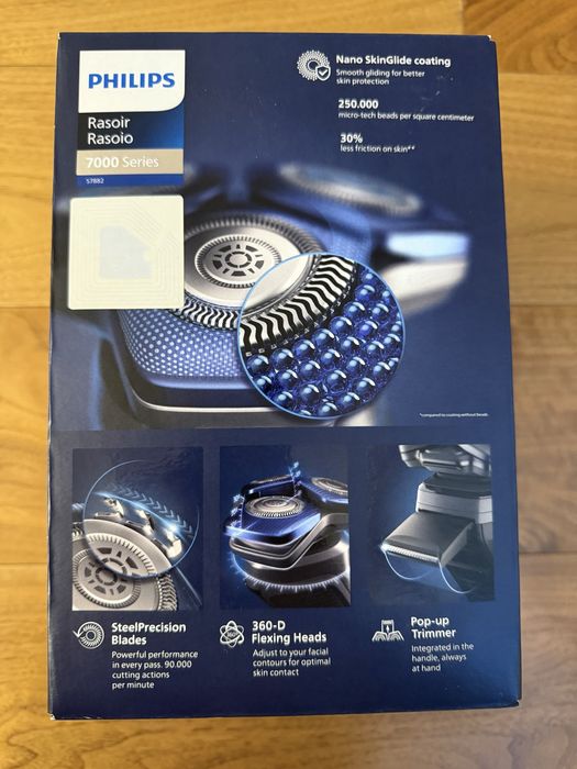 Електробритва Philips series 7000/S7882