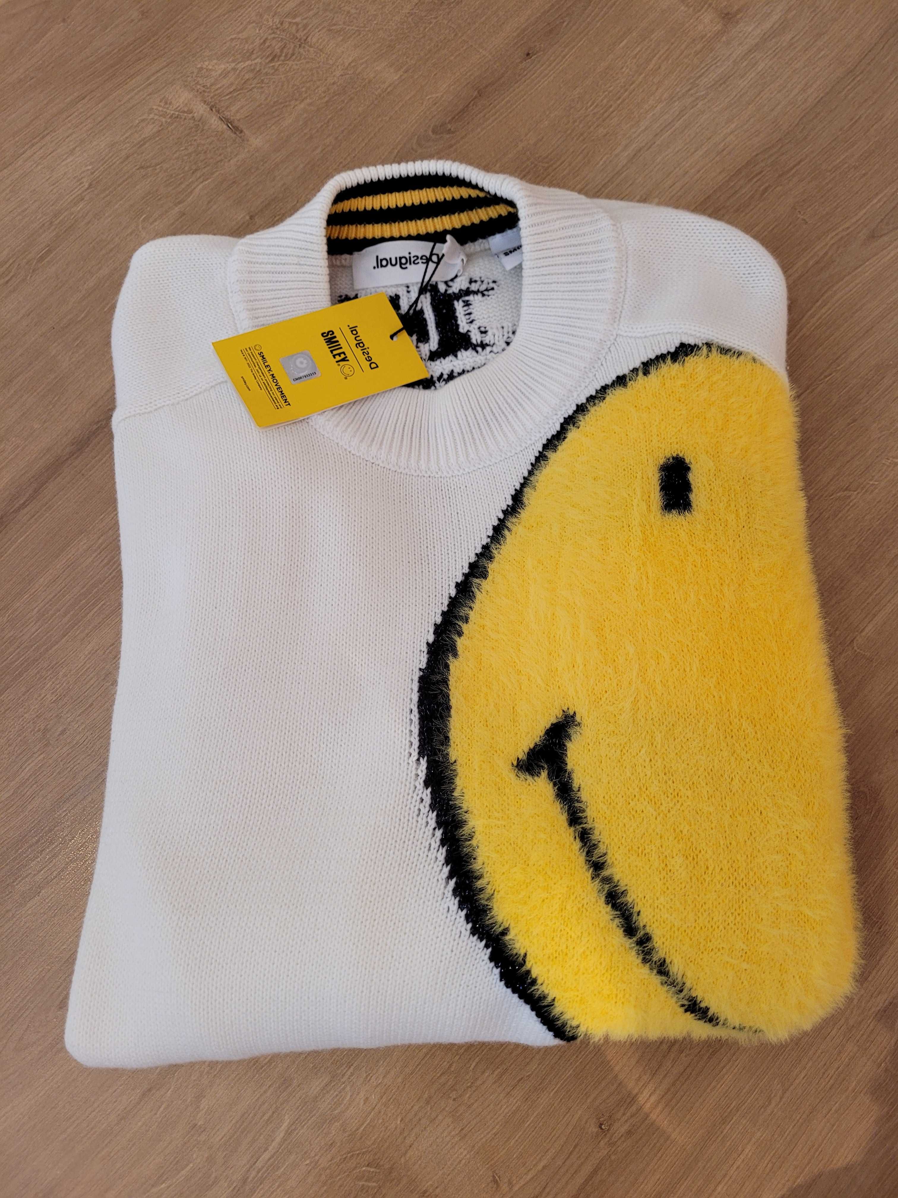 Sweter Smiley od XS do XL