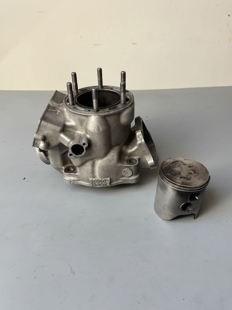 Cylinder+Tłok YAMAHA YZ250 R 99-15