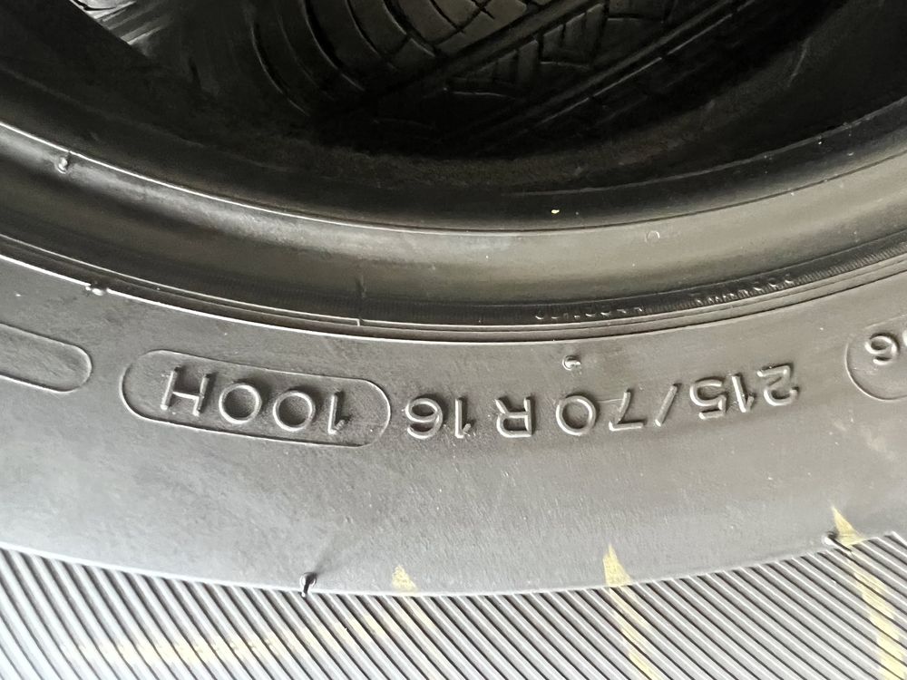 215/70/16 R16 Michelin Latitude Tour 4шт