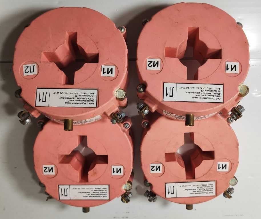 Трансформаторы тока ТШП-0,66  пластмассовый корпус «СЗТТ» Екатеринбург