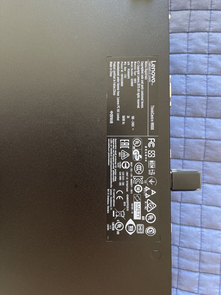 PC Lenovo ThinkCentre M800