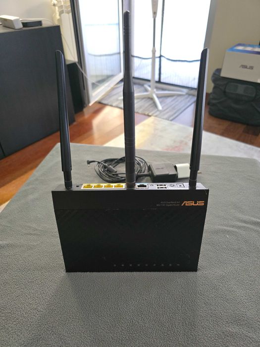 Roteador Wi-Fi ASUS RT-AC66R 5Ghz Tri Band