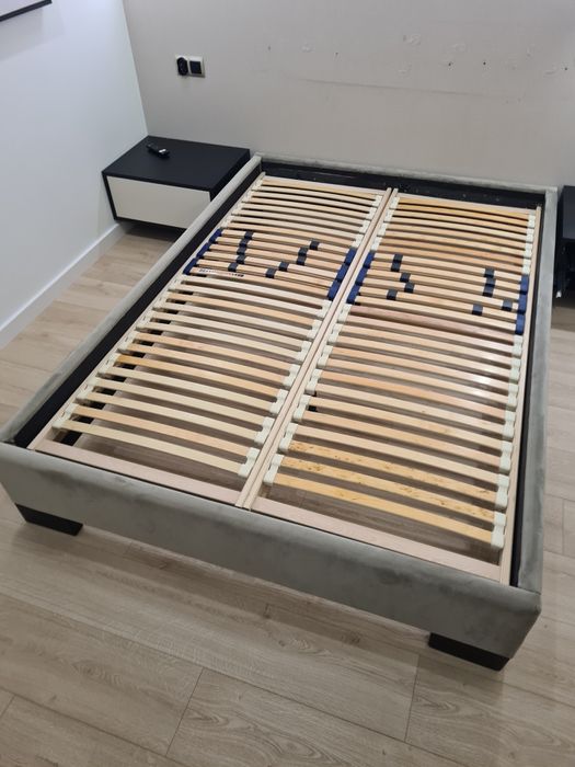 Łóżko HILDING 140x200 rama łóżka że stelażem