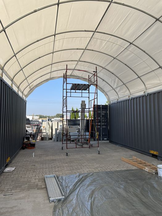 Zadaszenie kontenerowe 6x12m ze ścianą tylną PVC 750g/m2