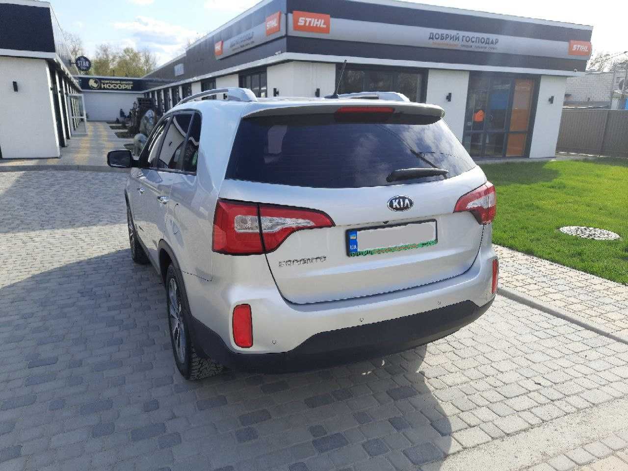 Продам KIA Sorento 2012 г