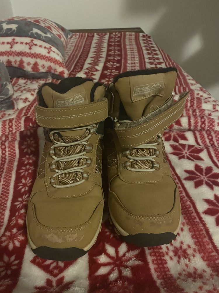 Buty zimowe Sprandi r.33