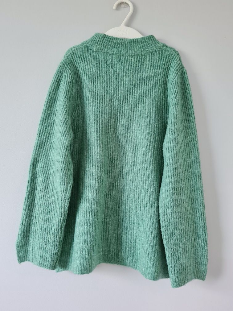 Szałwiowy sweter dziecięcy z półgolfem miętowy długi rękaw Zara 134