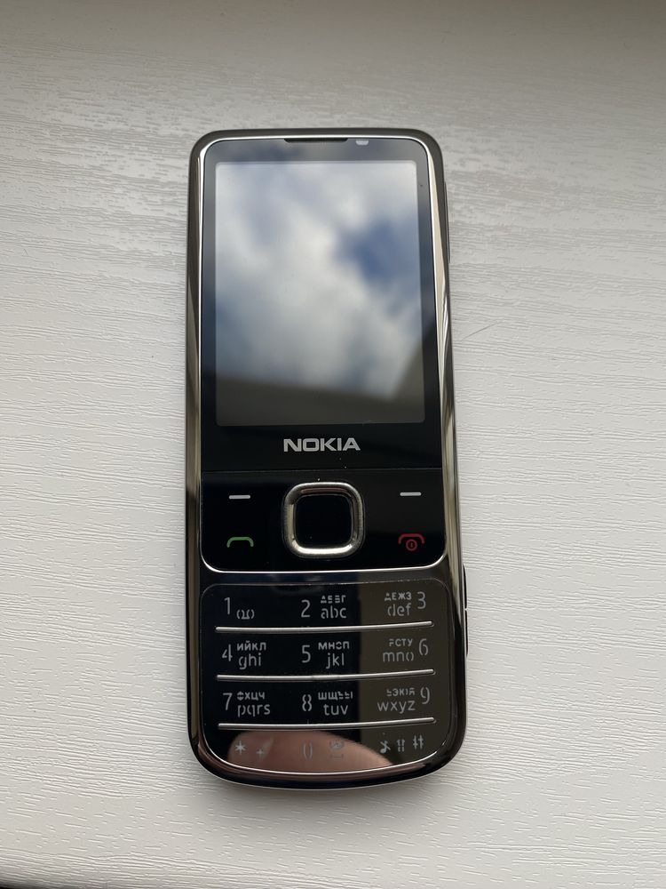 Nokia 6700 C - 1