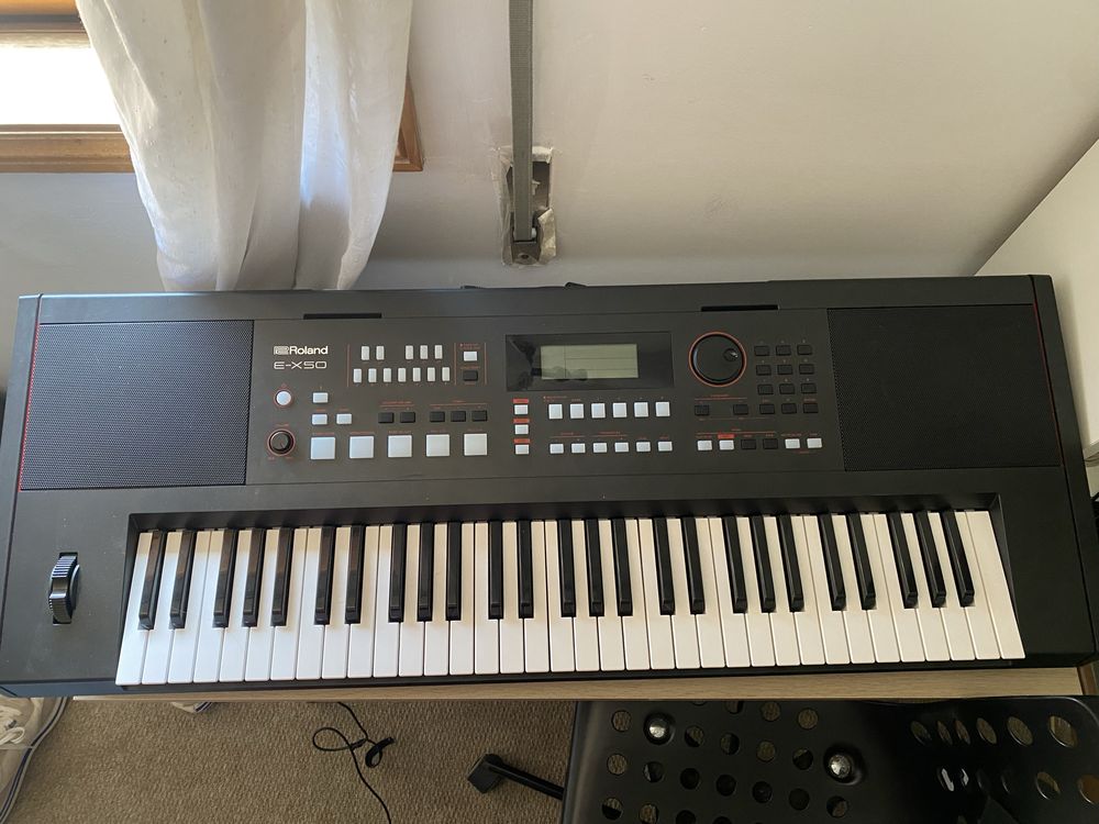 Roland E-X50 muito novo