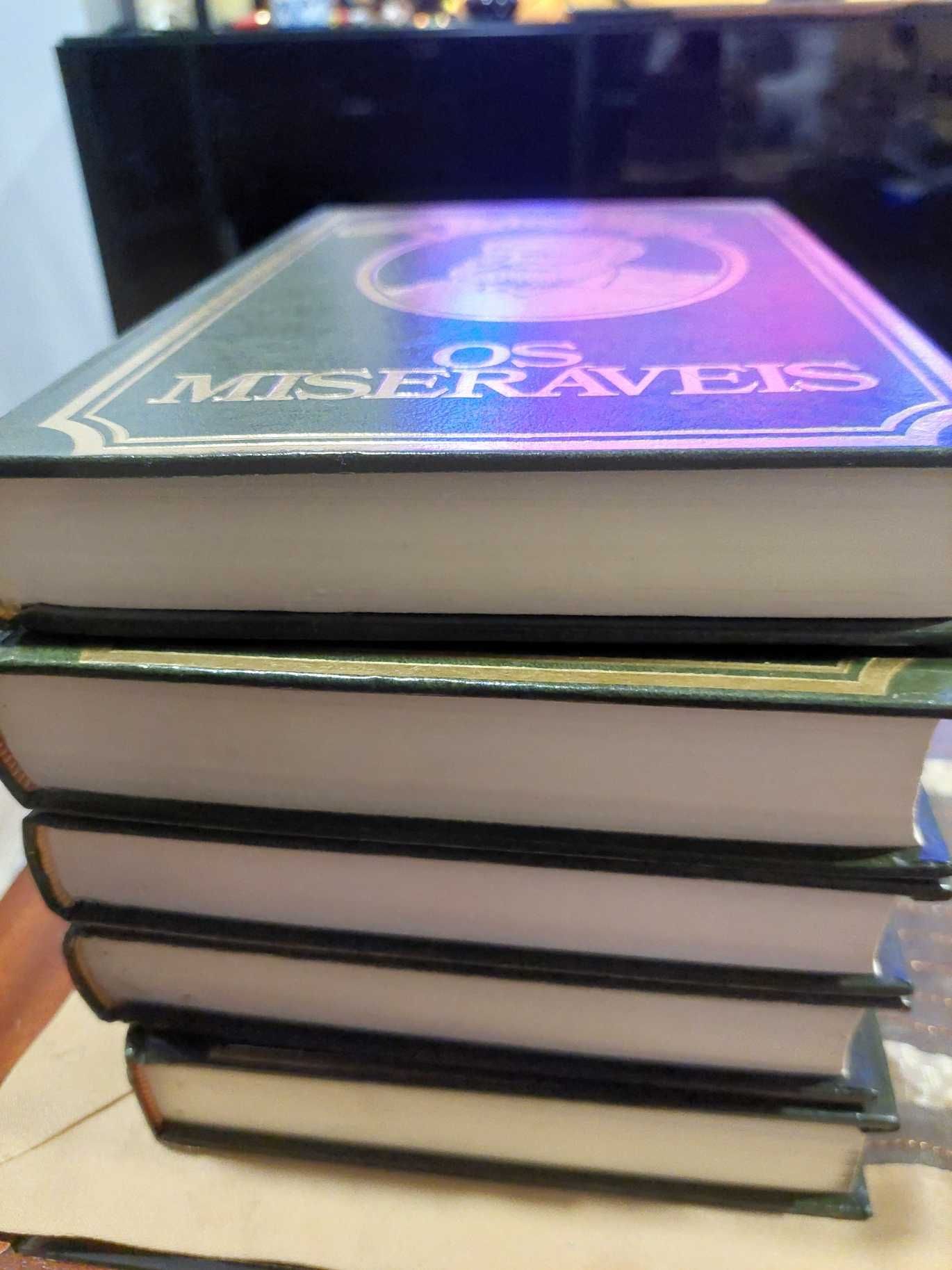 Coleção de 5 livros os Miseráveis