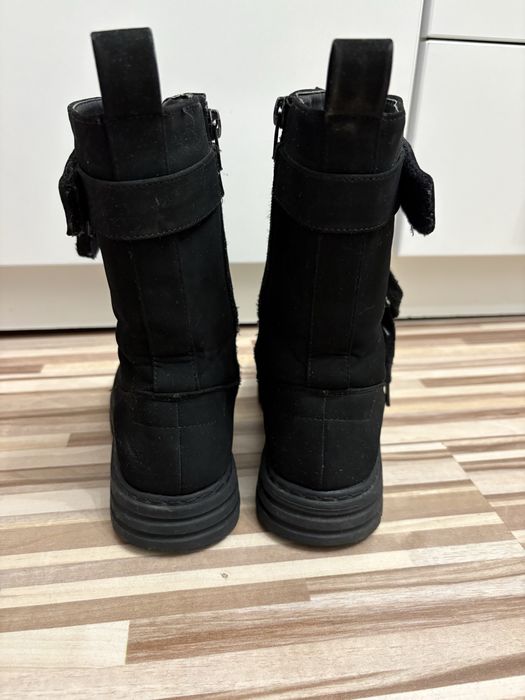 Buty na zamek Reserved r.34
