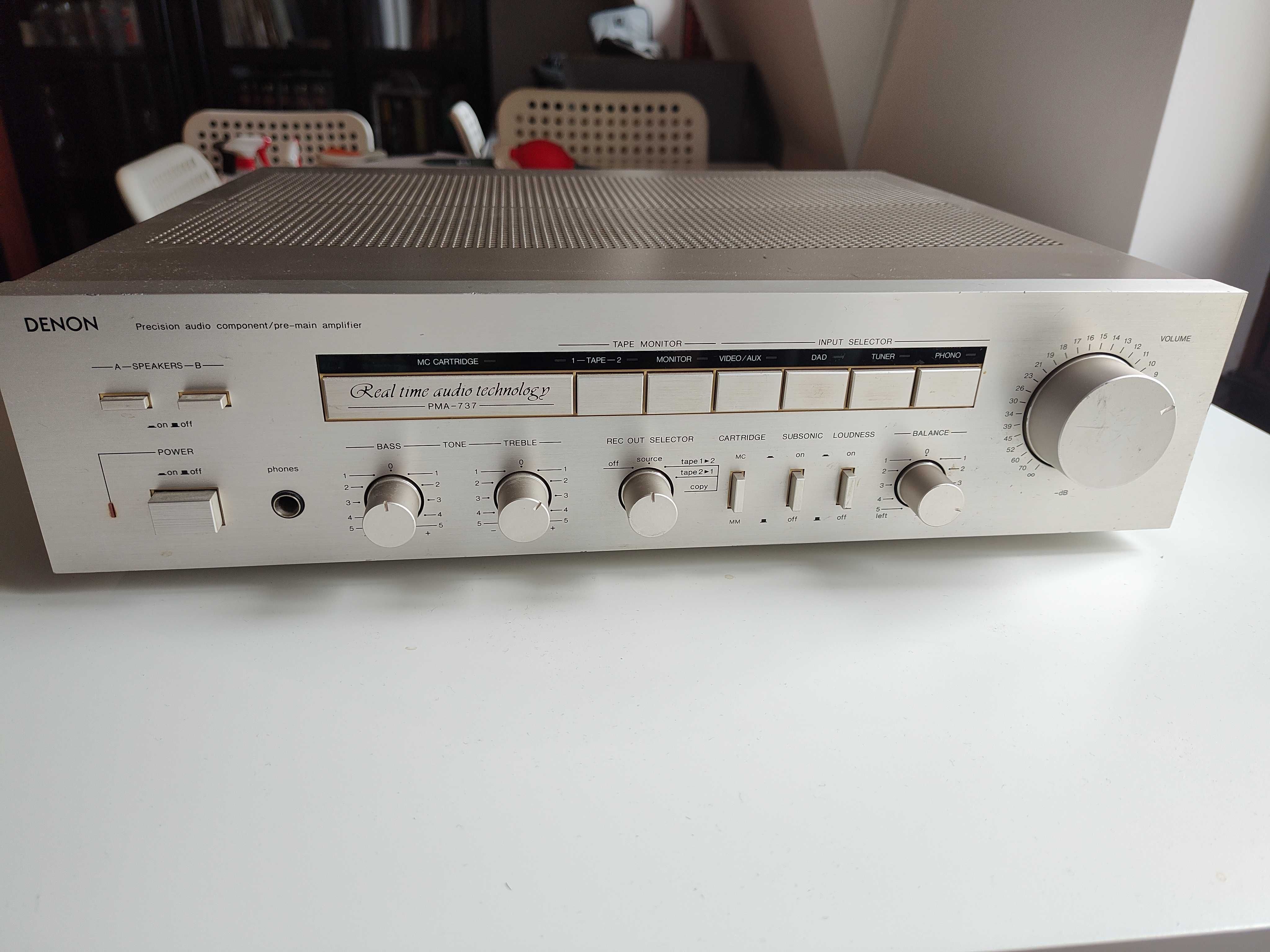 wzmacniacz DENON PMA-737