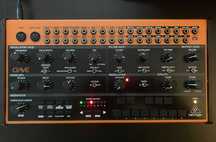 Behringer Crave - syntezator analogowy