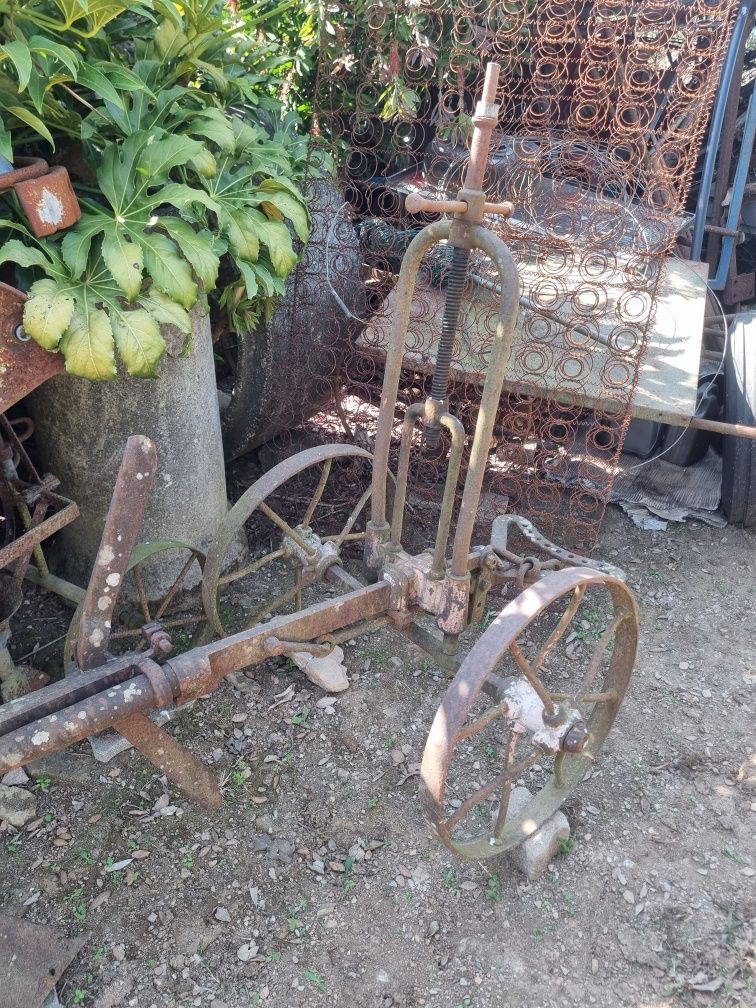 Charrua/arado de ferro