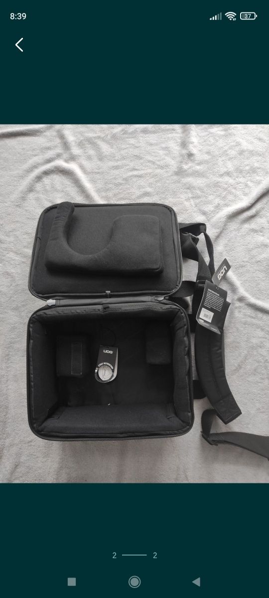 Torba udg cd player/mixer bag small black
U9120BL