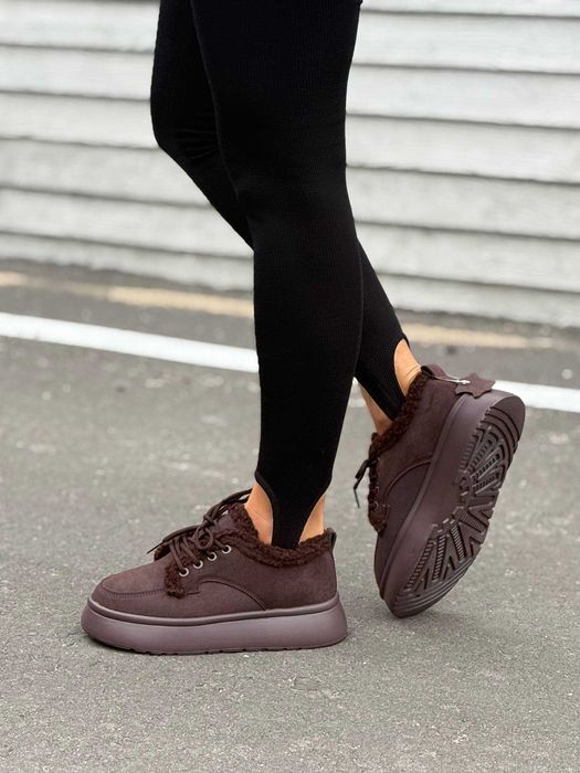 Жіночі зимові черевики на хутрі (36-41) зимові кросівки шоколадні