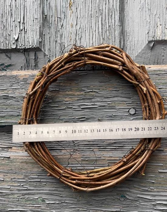 Вінок, основа з лози дикого винограду
