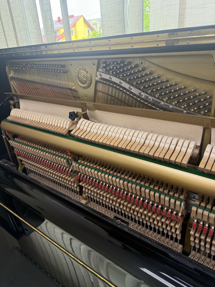 Pianino koncertowe Yamaha U30A - U3 bardzo młode najlepsze