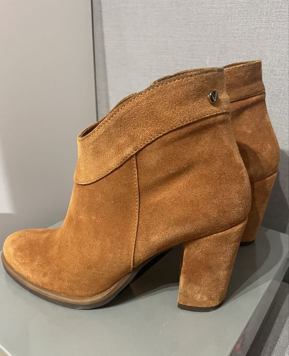 Botki NOWE VENEZIA rozmiar 38