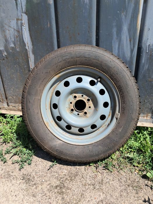 Зимова гума Arivo 185/65/R14 з дисками 4×98