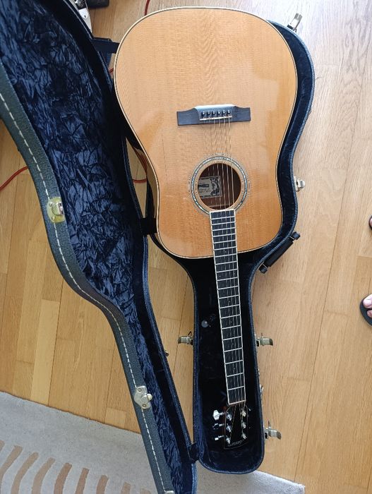 Guitarra acústica Larrivée