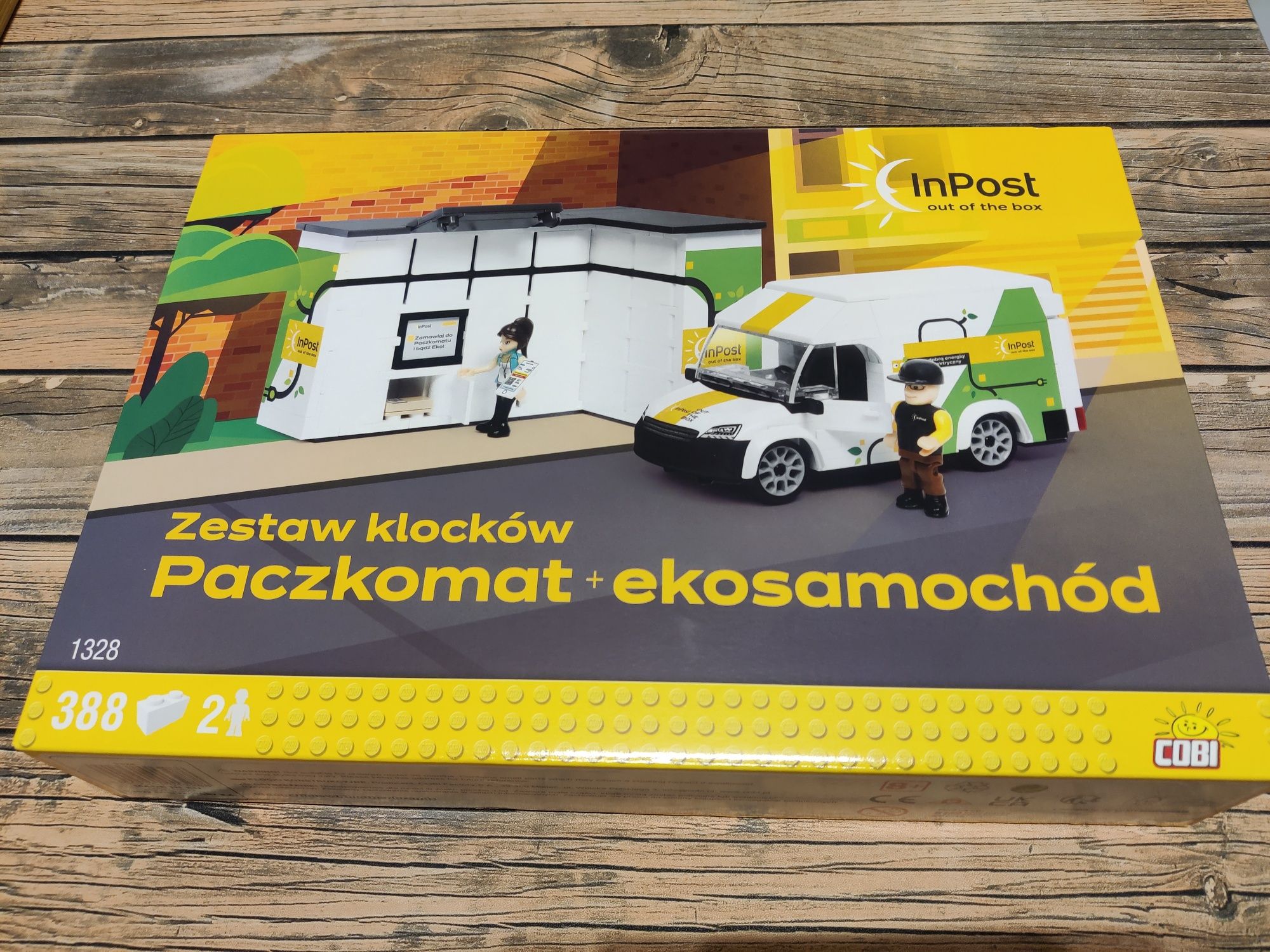Klocki Cobi Inpost paczkomat + ekosamochód